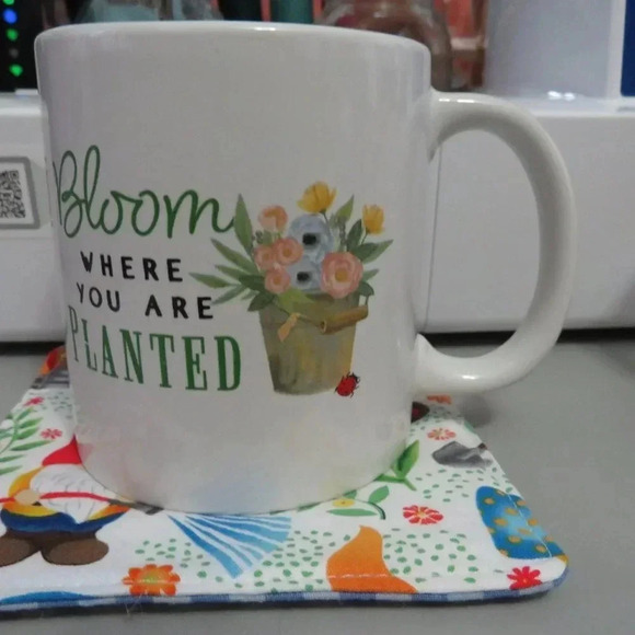 Fabric Coasters, Set Of 4, Reversible Gnomes and Blue Gingham - Picture 4 of 5